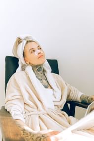 Clearing the way: Effective tips to treat and prevent open comedones (Image via Pexels)